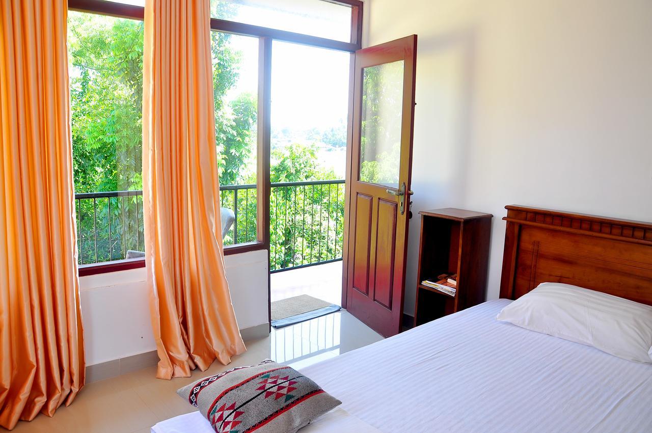 Little Swan Guest house Bentota Extérieur photo